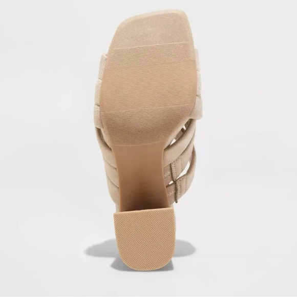 Universal Thread Tan Suede Like, Almond Open Toe, 3” Stacked Wood Like Heel 81/2 - Picture 4 of 8